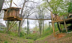 World Treehouses custom asheville tree house builder